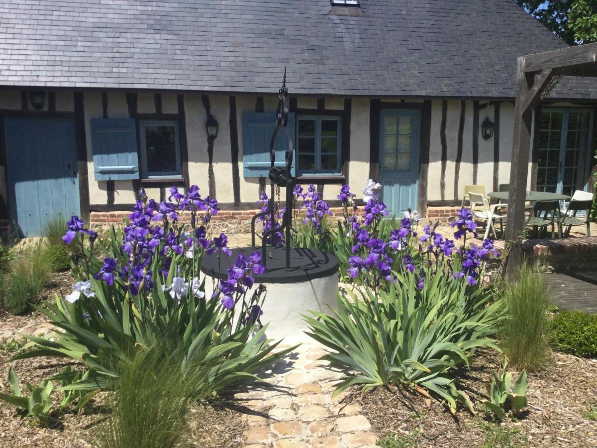 Le Clos-Masure De Beatrice Montreuil-en-Caux Exterior foto